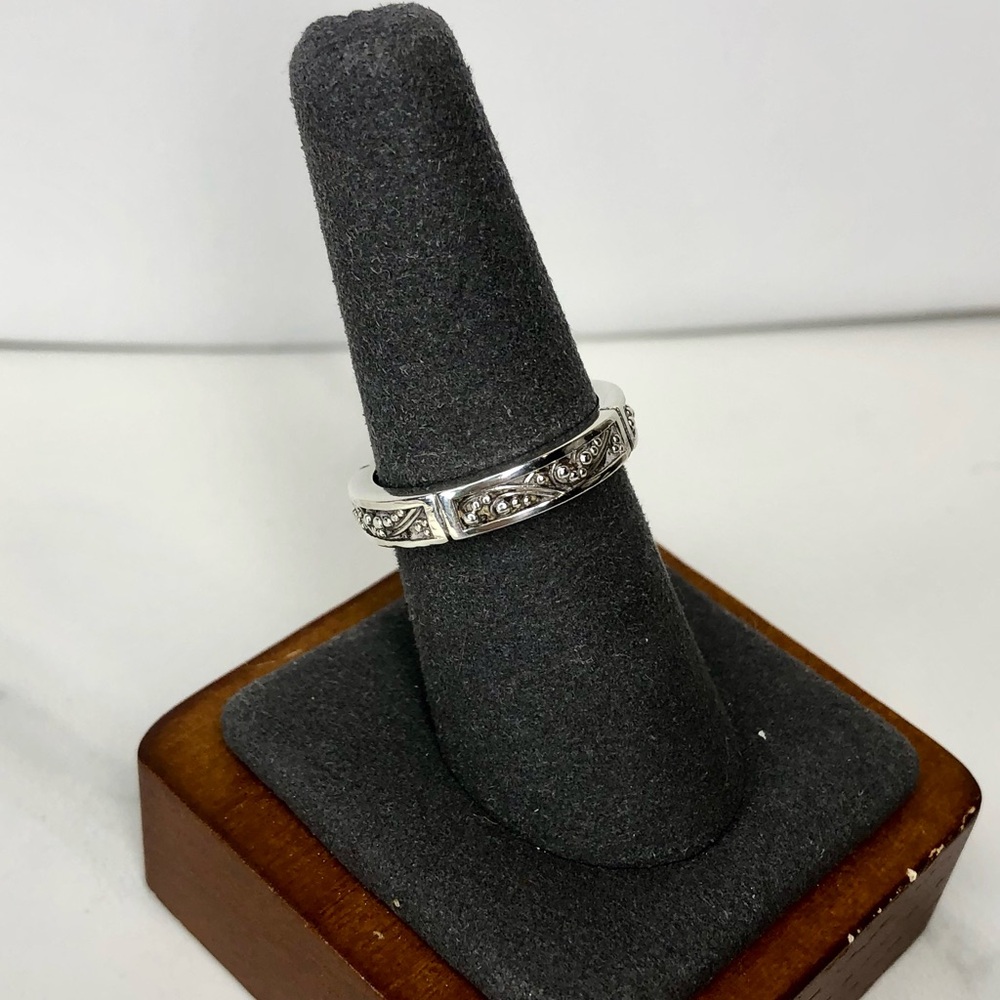 LOIS HILL Sterling Silver Narrow Band Ring w Granulated Scroll Design Sz 7-3/4 - Picture 6 of 17